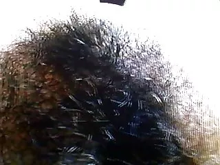 热青少年摇了她的战利品