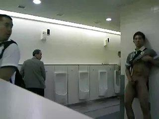 完美的妈妈handjob