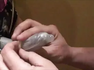 活泼的摩洛伊斯兰解放阵线在她的花园里钻完她完美的阴部