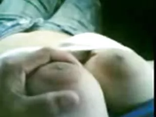 美丽的年轻人他妈的在浴室里
